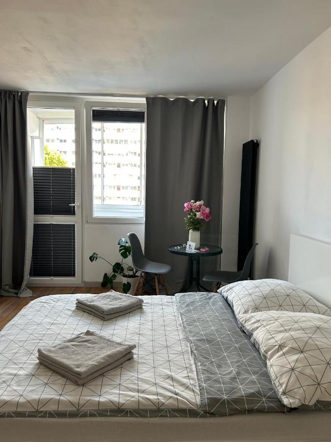 Mieszkanie Przymorze Kolobrzeska Apartman Gdańsk Kültér fotó